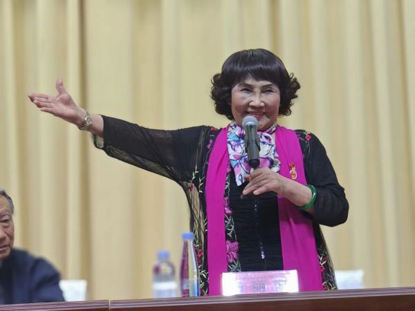 11c3f9a2cfe840e529bc3e88d75ba4c6