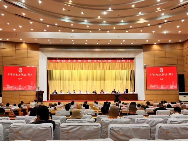 701273ca96744a32745001d5f5fce02b